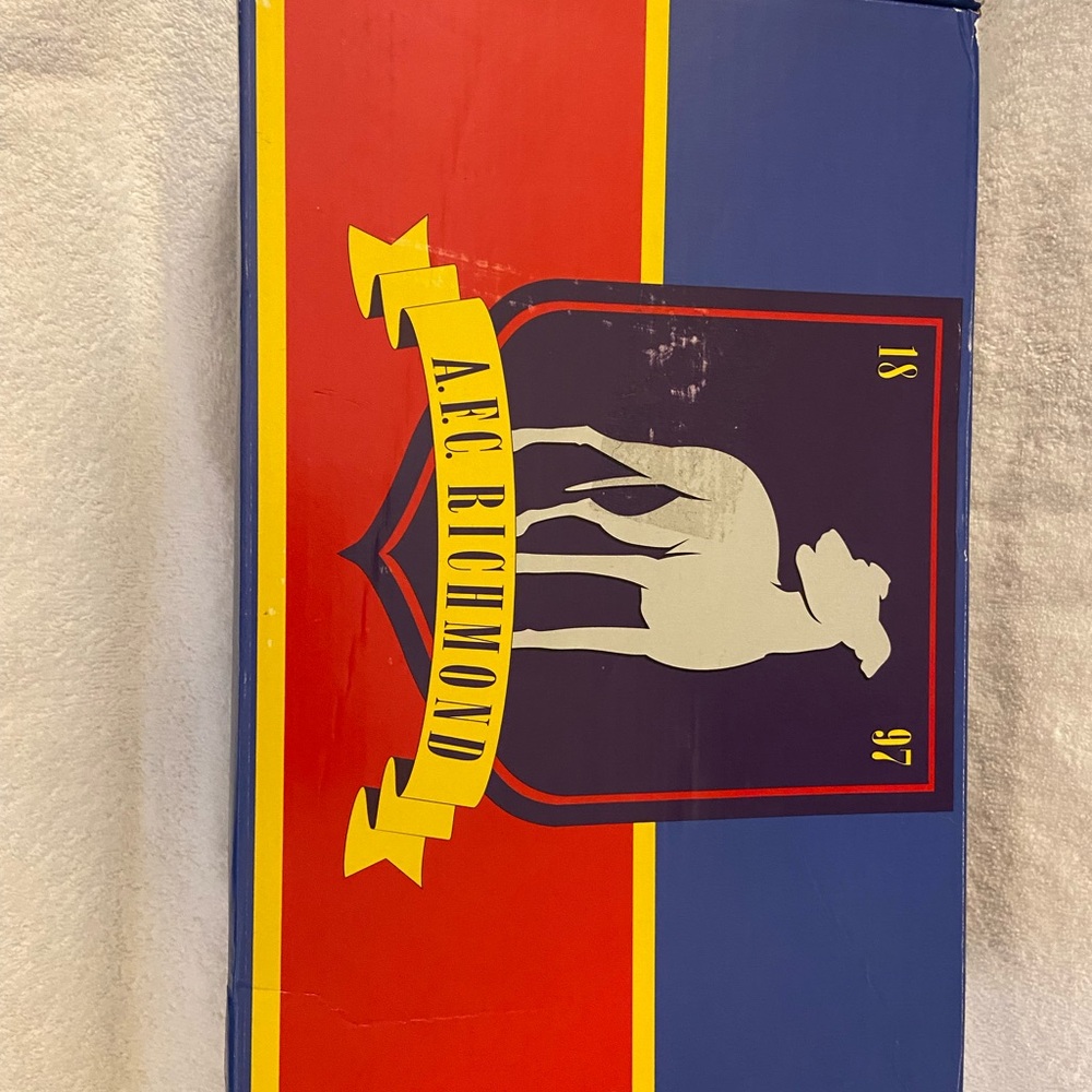 TED LASSO Loot Crate AFC Richmond Size L Jersey, Scarf, Visor Believe Sign NEW